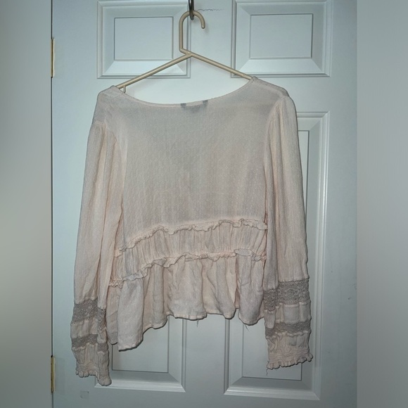American eagle Women’s boho lace ruffled top, Medium - Picture 7 of 7